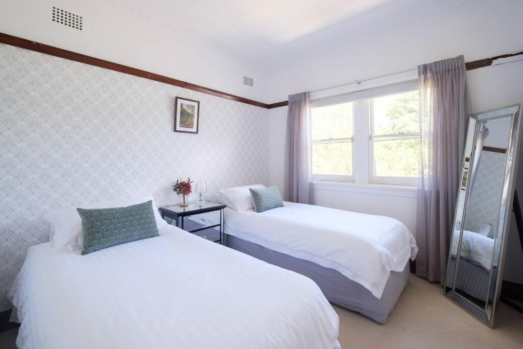 Falls Road Styled Art Deco Sleeps 6 Town Centre Katoomba Extérieur photo